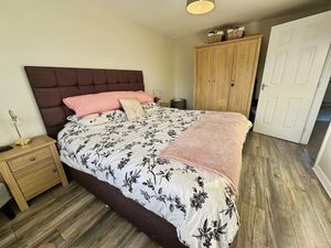 Photo 17- click for photo gallery